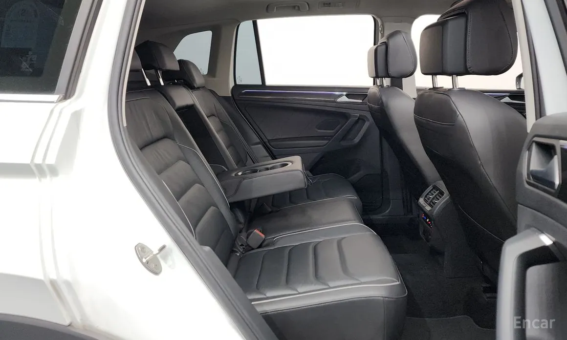 Фото 12 - Volkswagen Tiguan