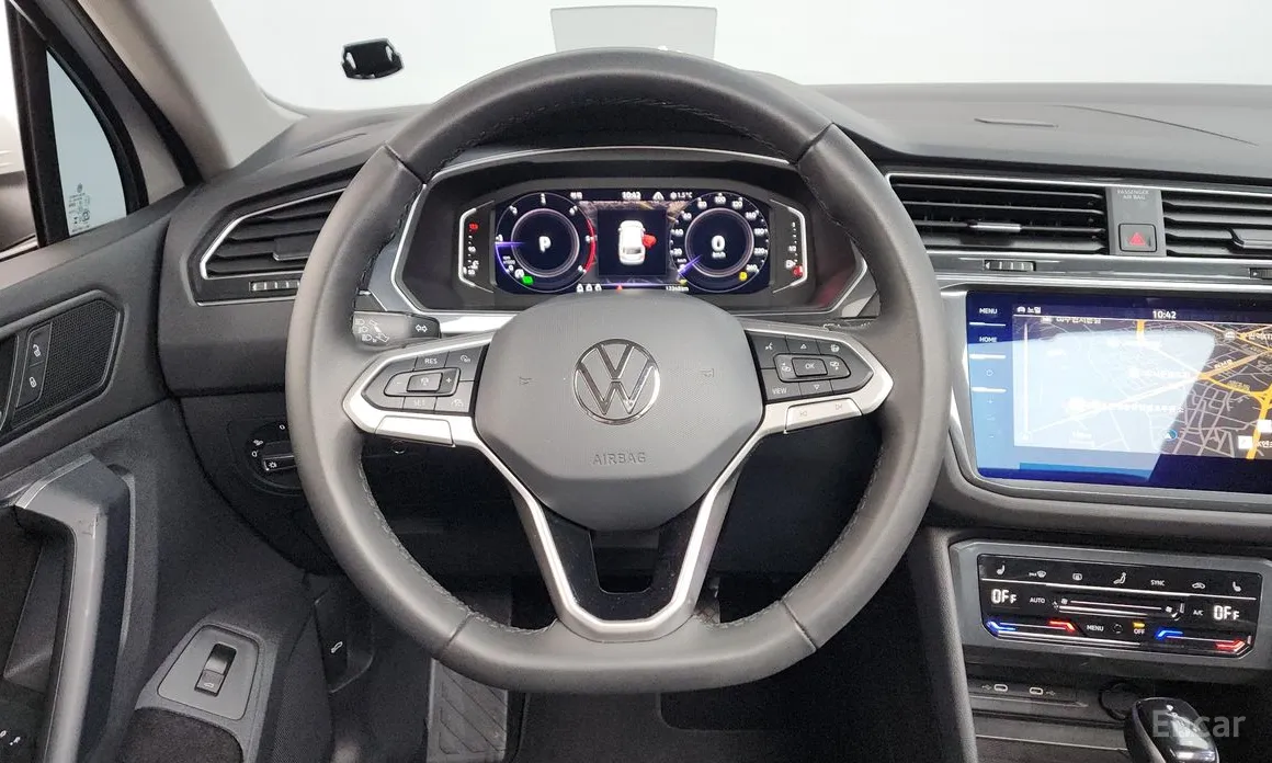 Фото 13 - Volkswagen Tiguan