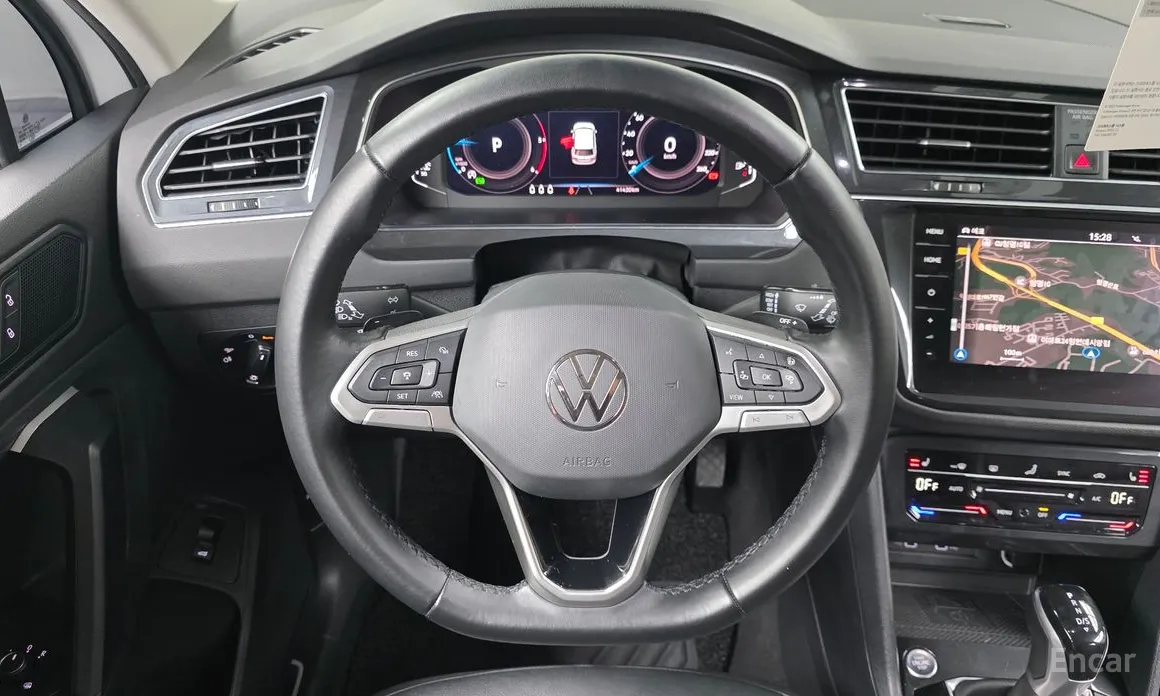 Фото 14 - Volkswagen Tiguan