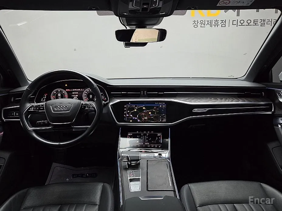 Фото 10 - Audi A6