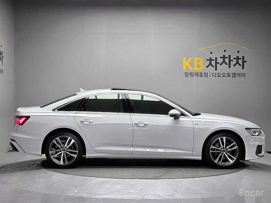 Фото 7 - Audi A6