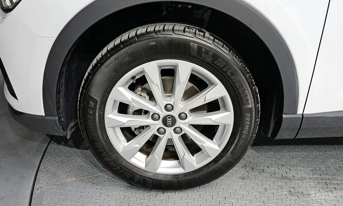 Фото 5 - Audi Q3