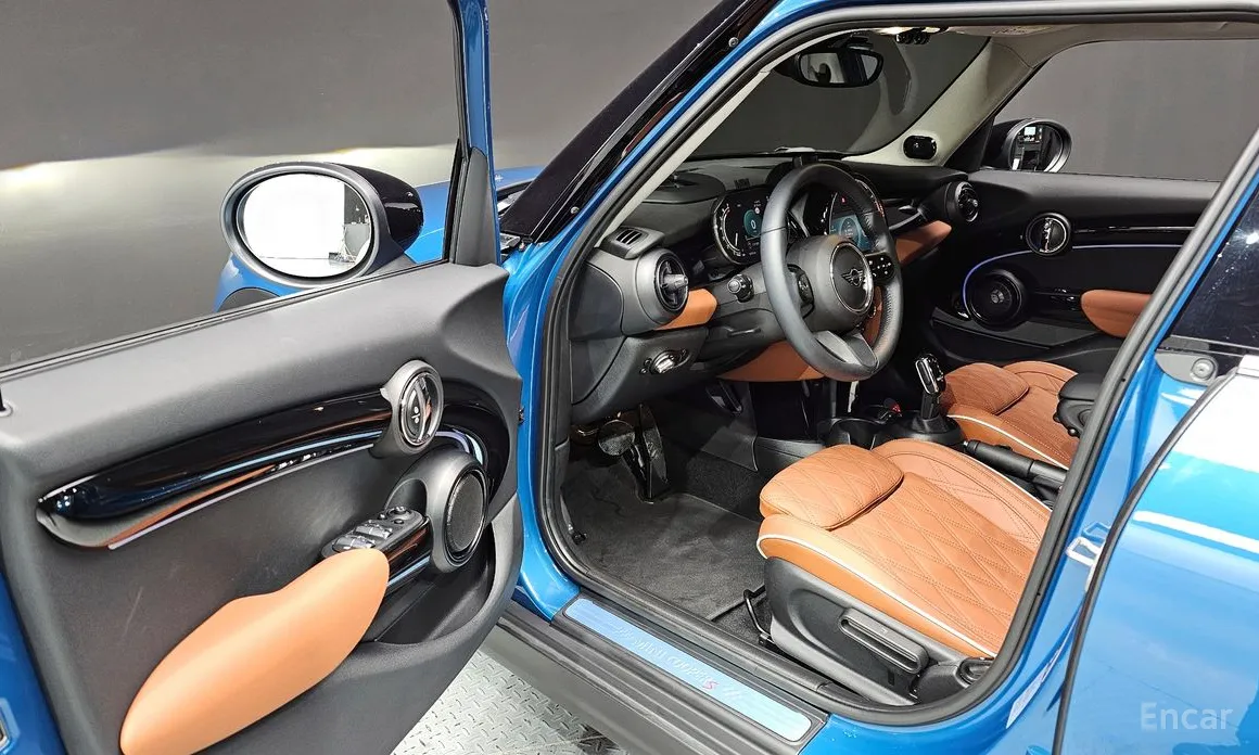 Фото 10 - Mini Cooper