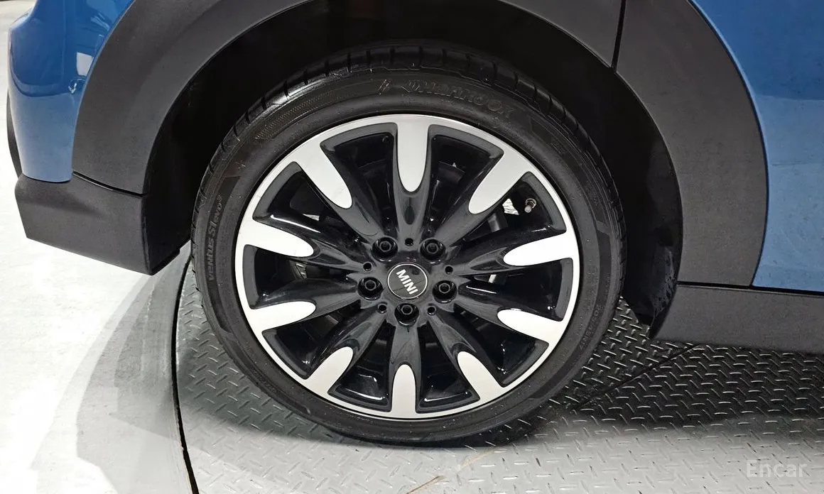 Фото 5 - Mini Cooper