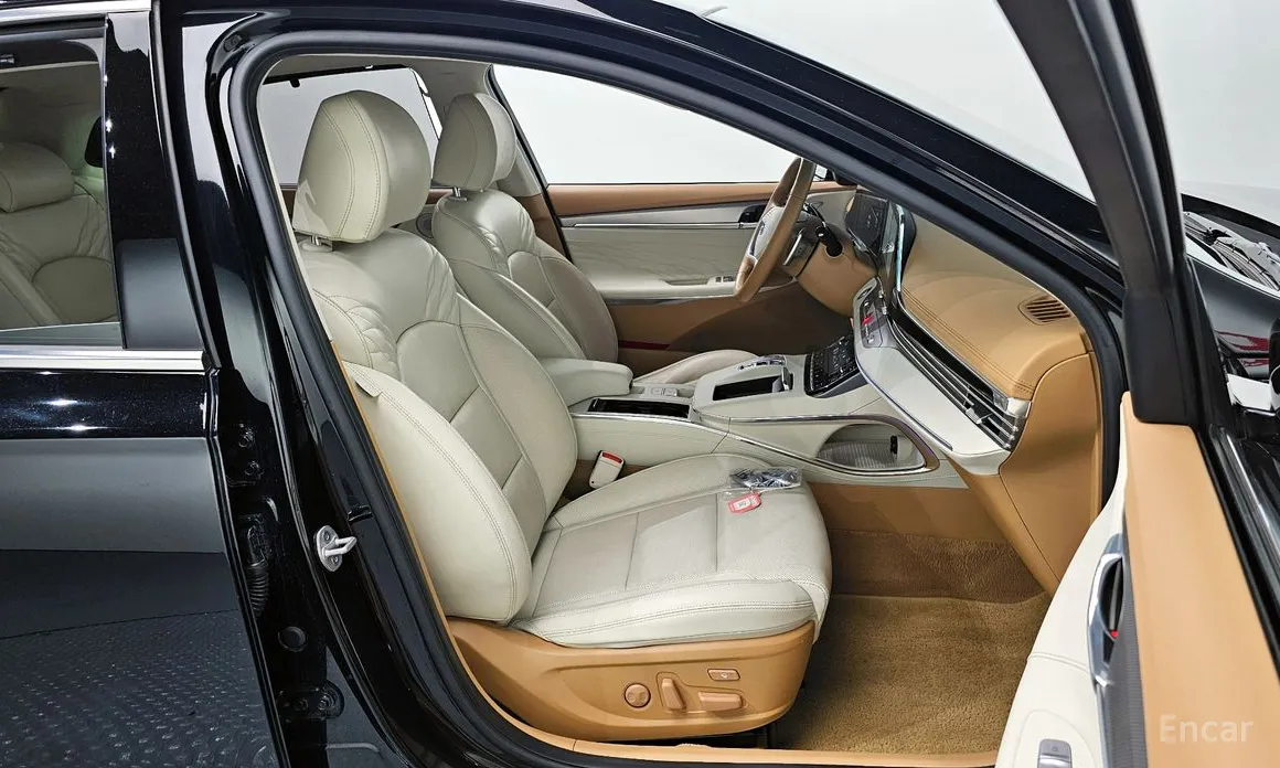 Фото 12 - Hyundai Grandeur