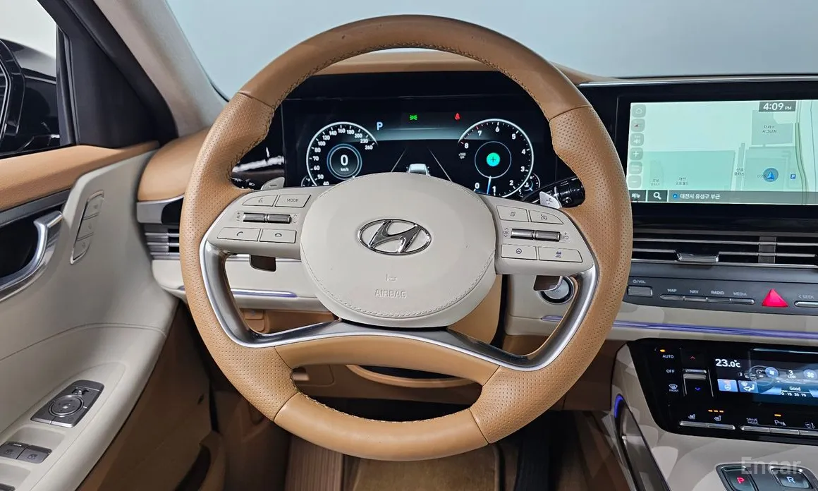 Фото 15 - Hyundai Grandeur