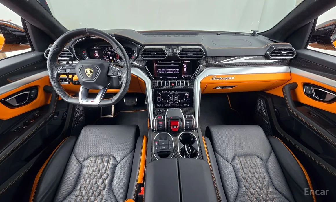 Фото 7 - Lamborghini Urus