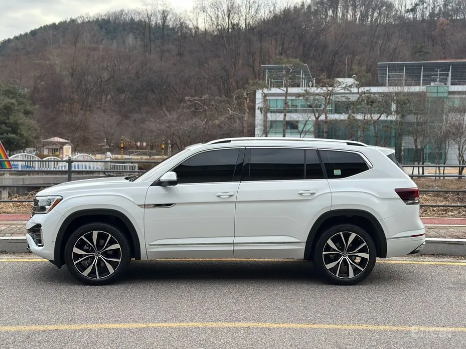 Фото 2 - Volkswagen Atlas