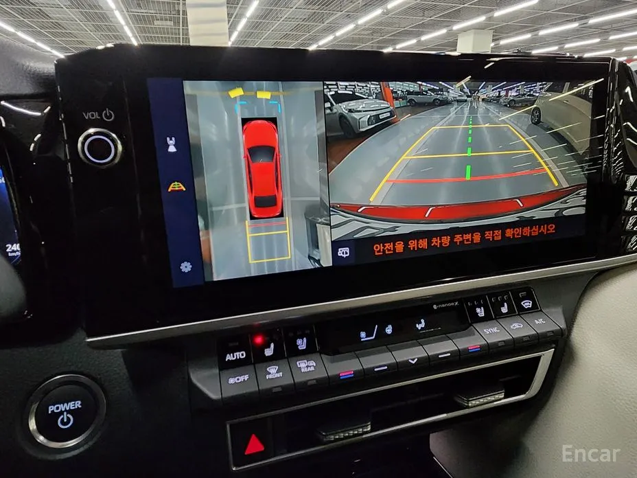 Фото 11 - Toyota Camry