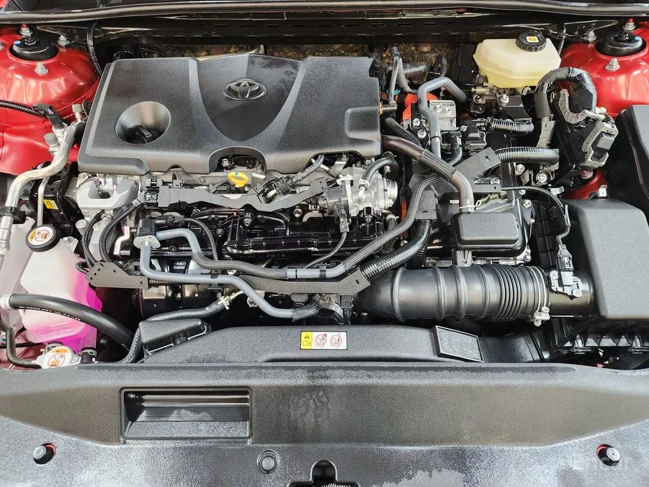 Фото 7 - Toyota Camry