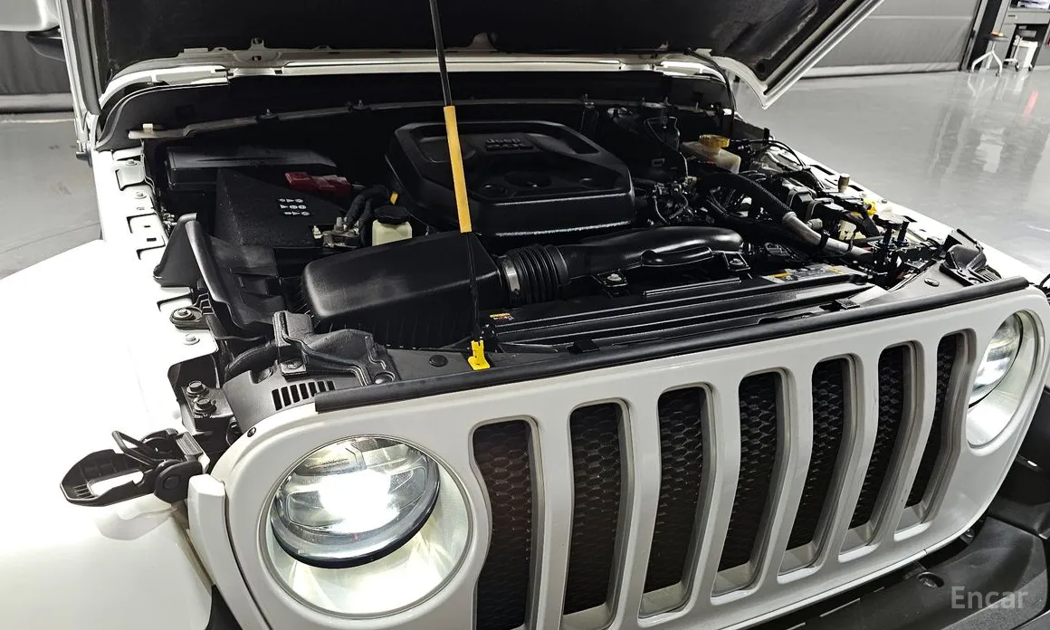 Фото 6 - Jeep Wrangler