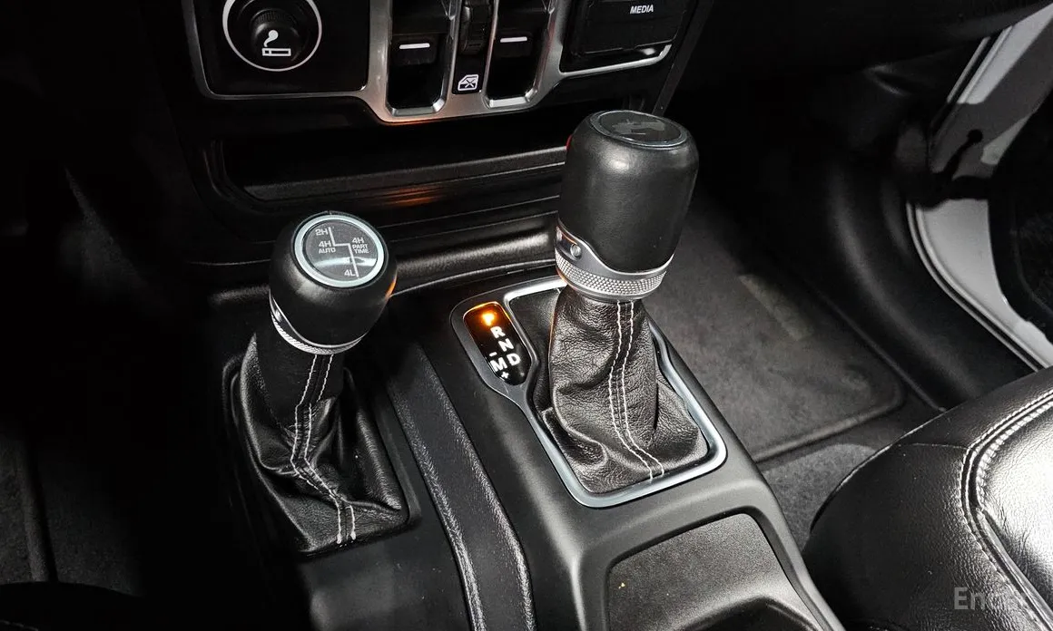 Фото 9 - Jeep Wrangler