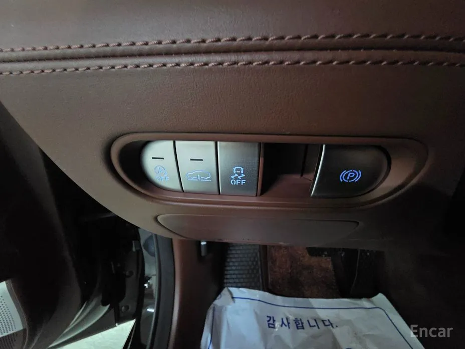 Фото 19 - Genesis G90