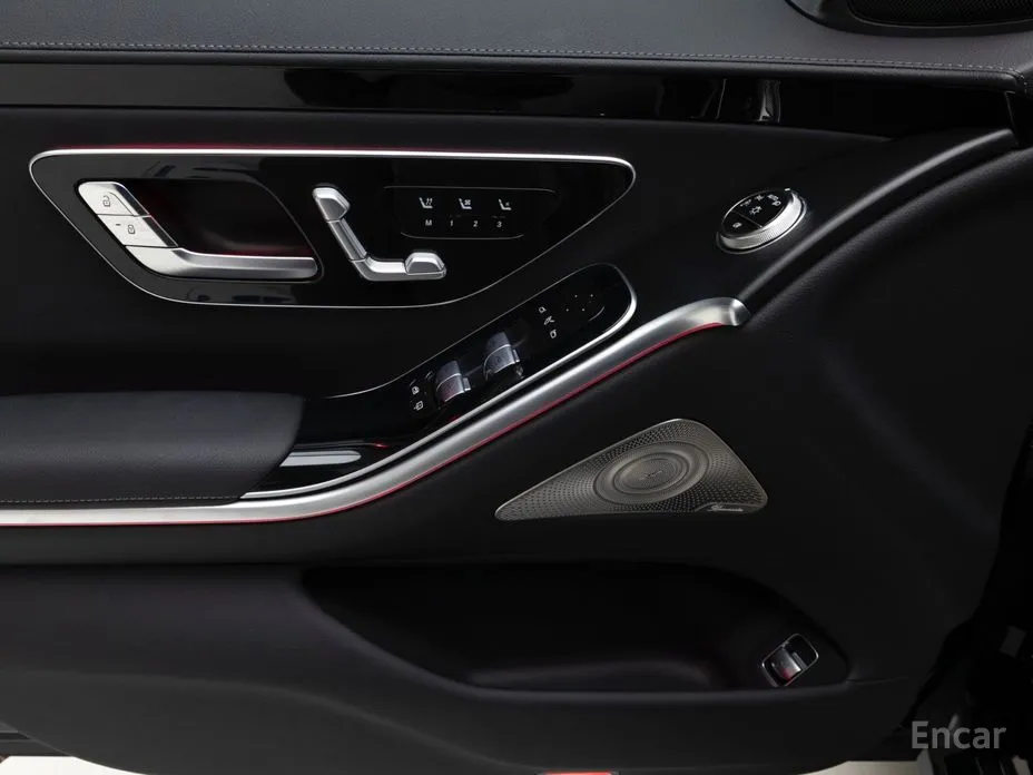 Фото 10 - Mercedes-Benz S-Class