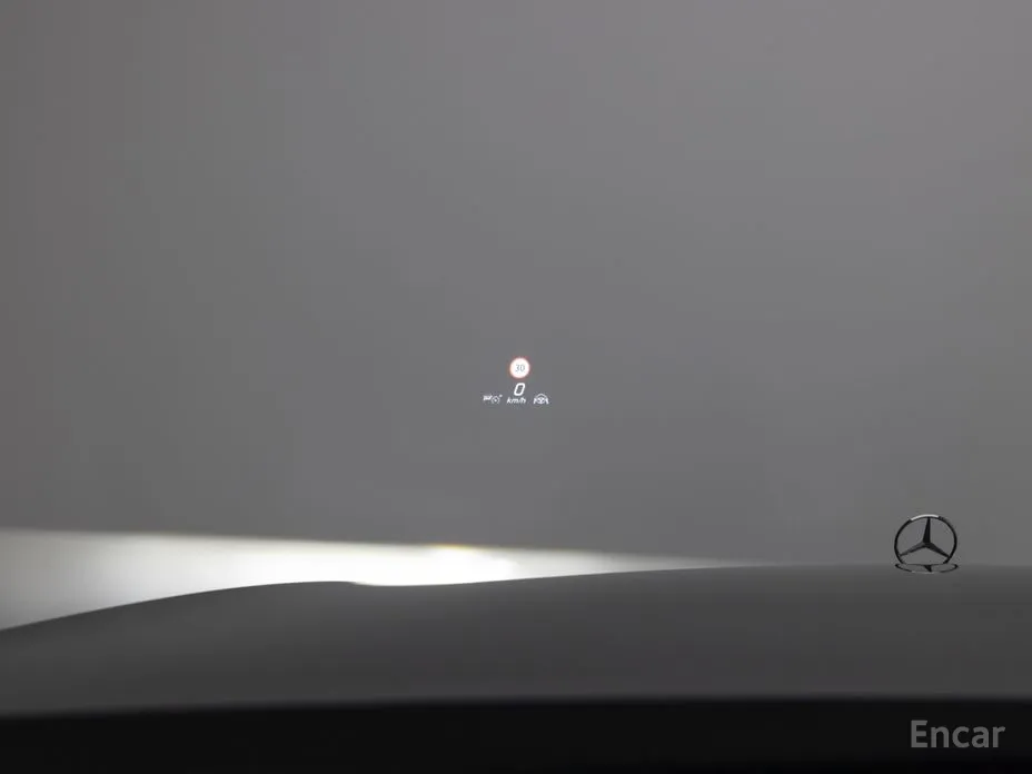 Фото 13 - Mercedes-Benz S-Class