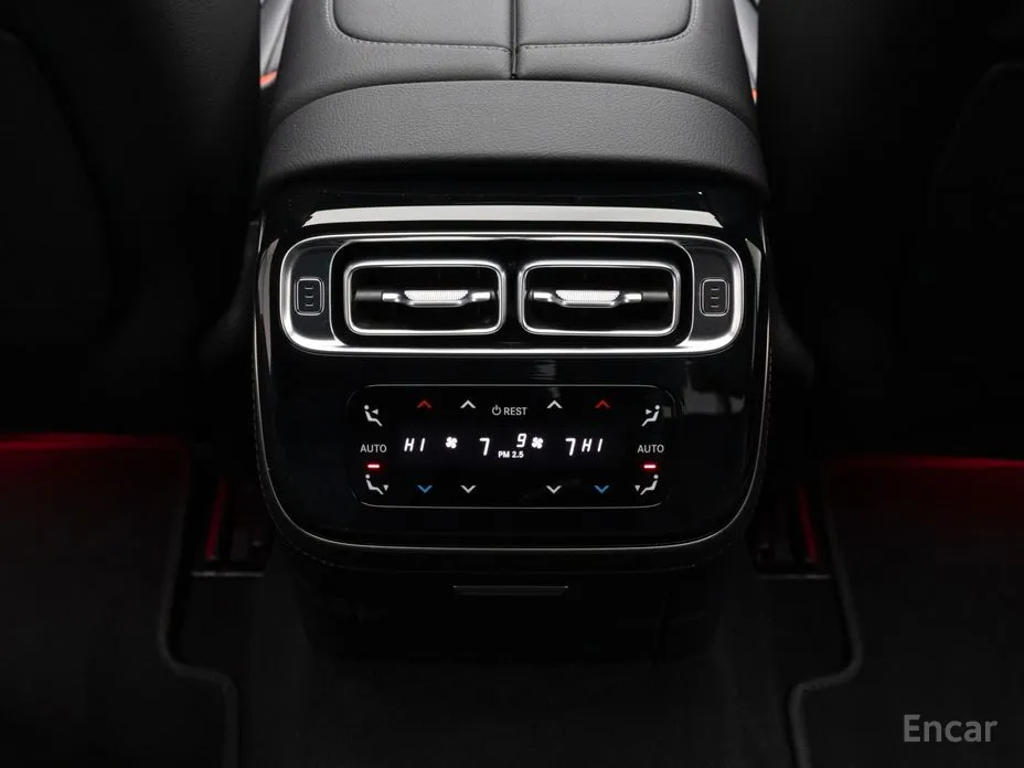 Фото 19 - Mercedes-Benz S-Class