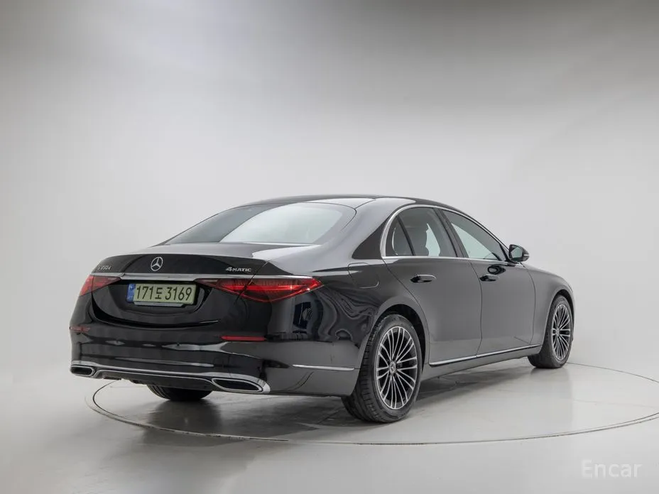 Фото 4 - Mercedes-Benz S-Class