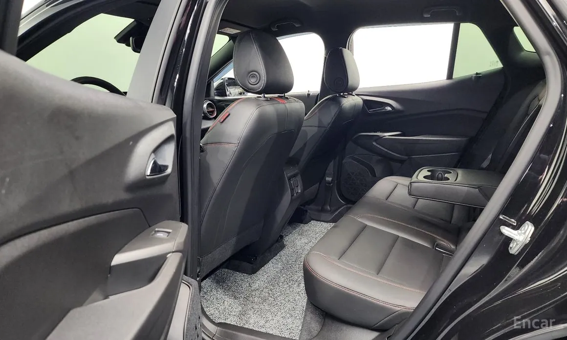 Фото 12 - Chevrolet Trax