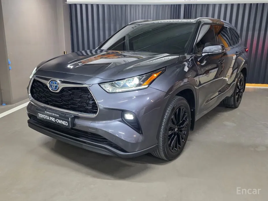 Фото 1 - Toyota Highlander