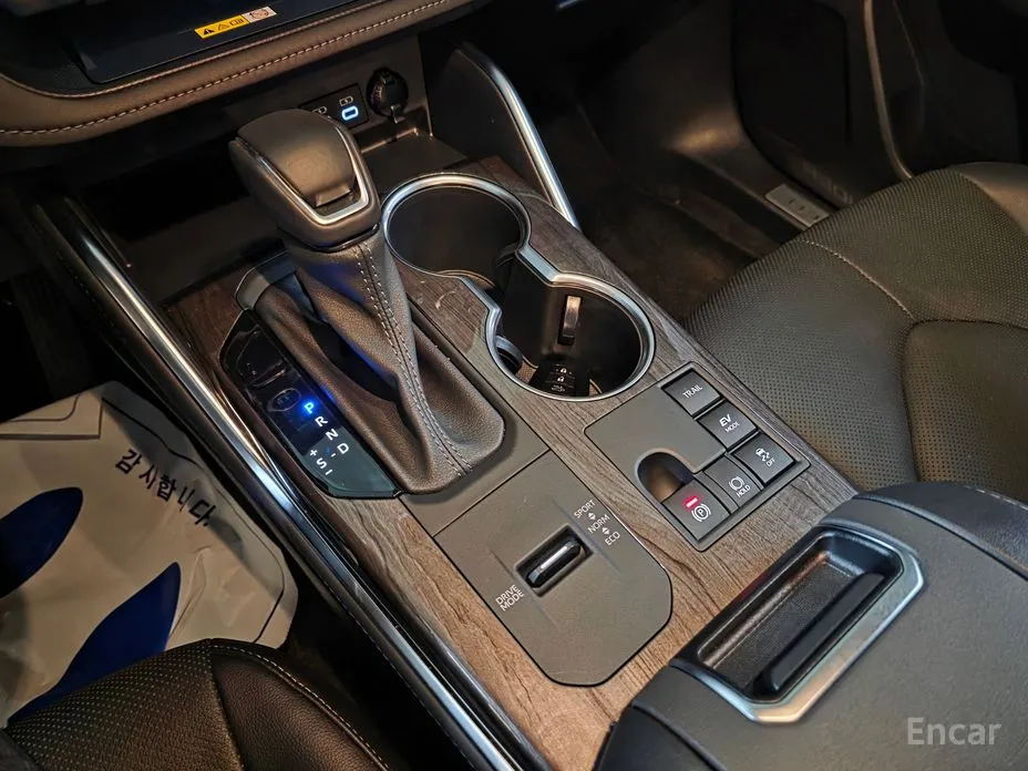 Фото 10 - Toyota Highlander