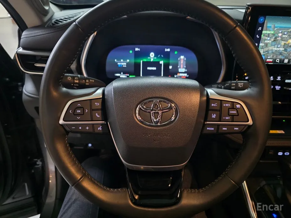 Фото 11 - Toyota Highlander