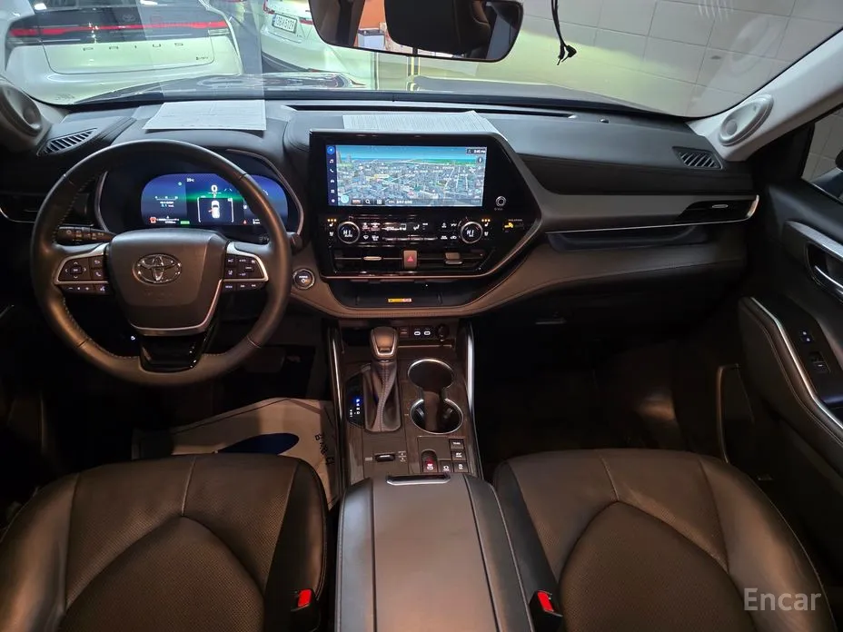 Фото 17 - Toyota Highlander