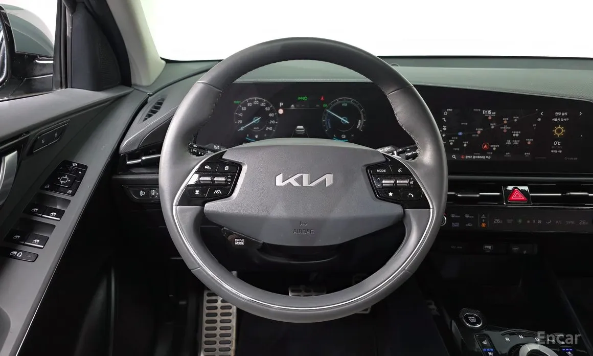 Фото 14 - Kia Niro