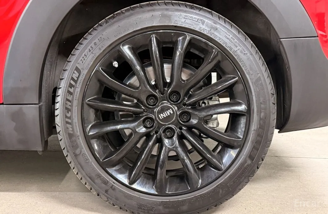 Фото 5 - Mini Clubman