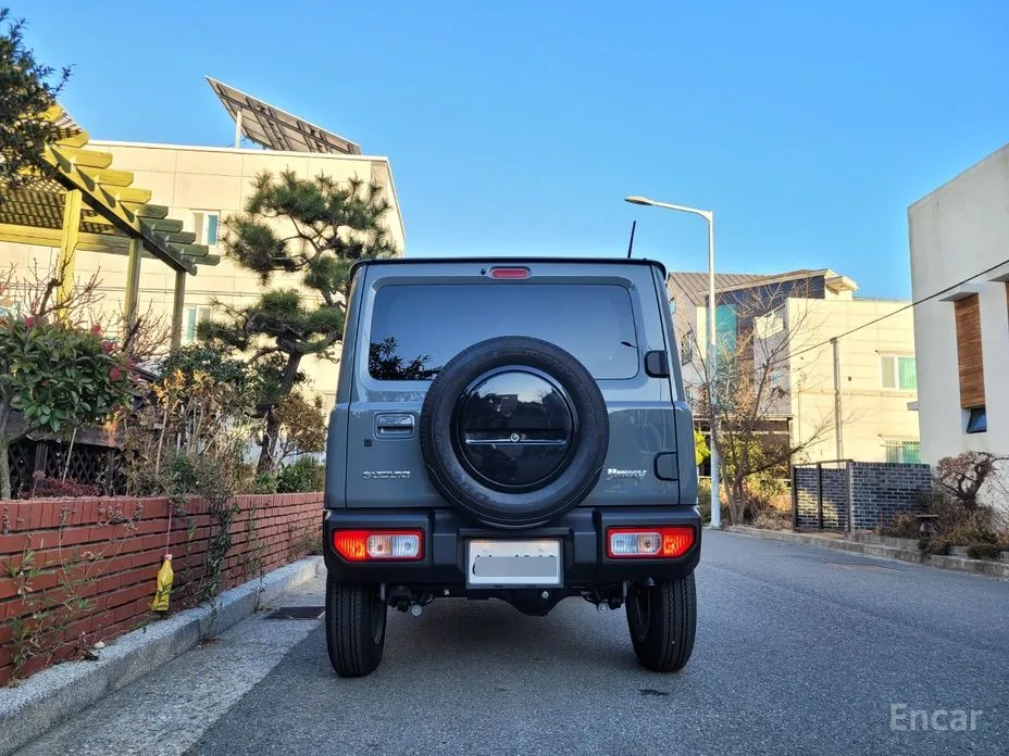 Фото 4 - Suzuki Jimny
