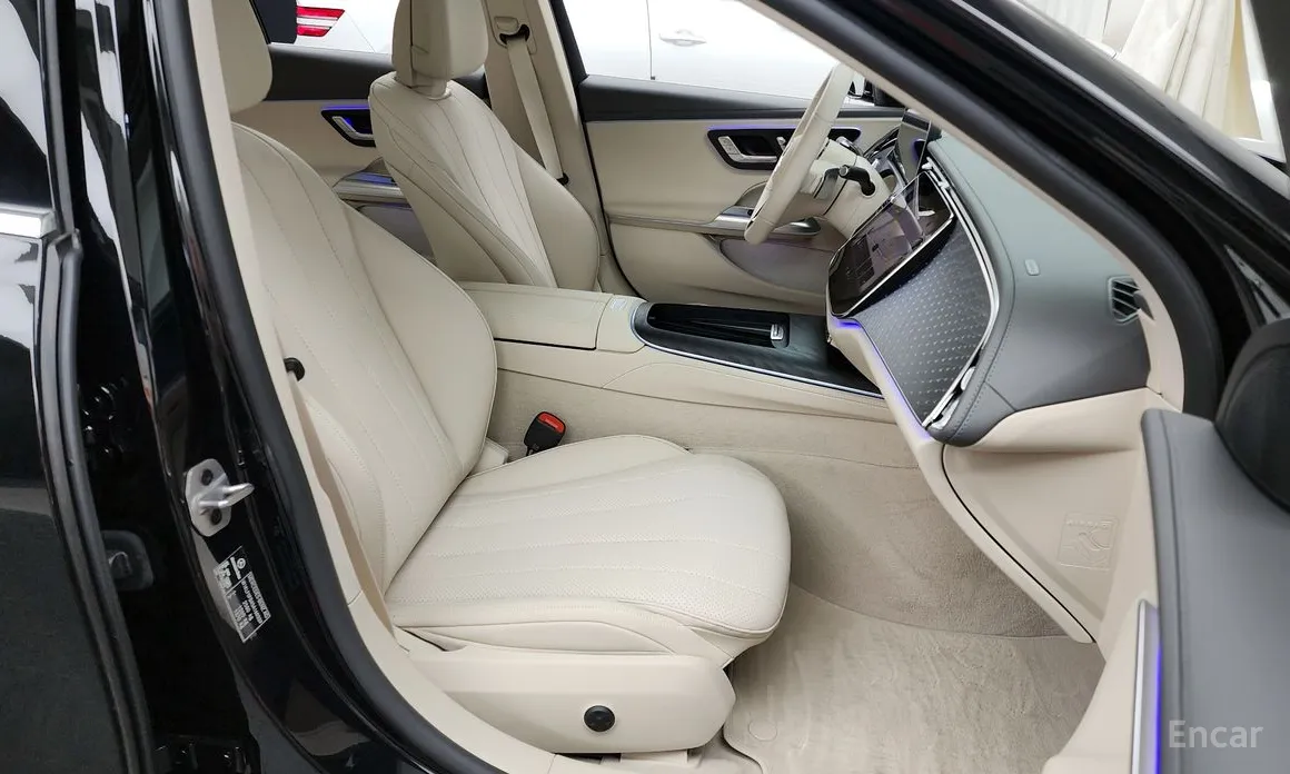 Фото 11 - Mercedes-Benz E-Class