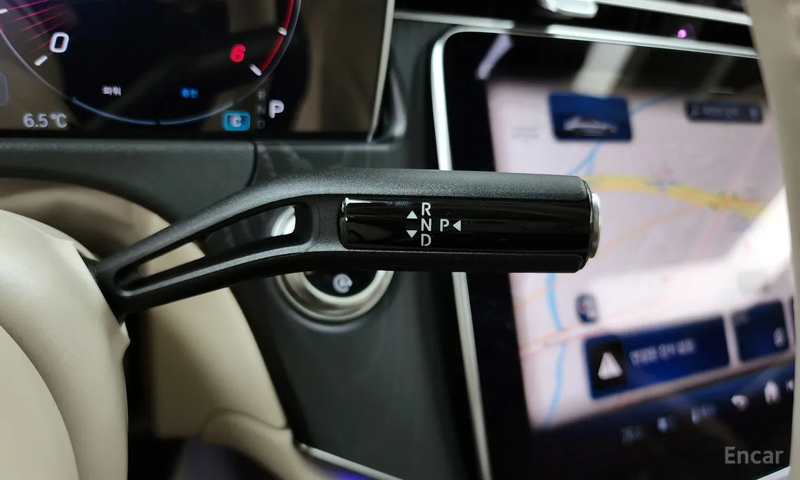 Фото 9 - Mercedes-Benz E-Class