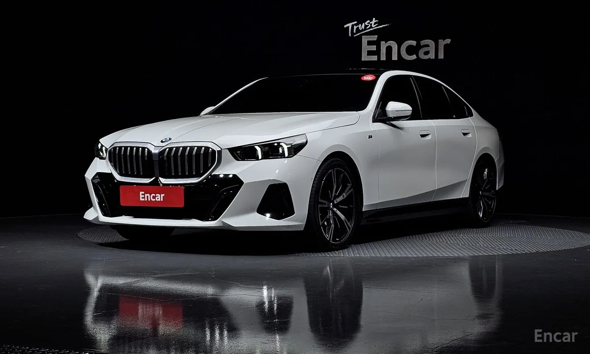 Фото 1 - BMW 5 Series