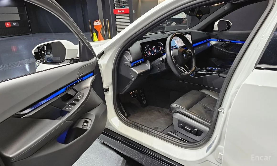 Фото 11 - BMW 5 Series