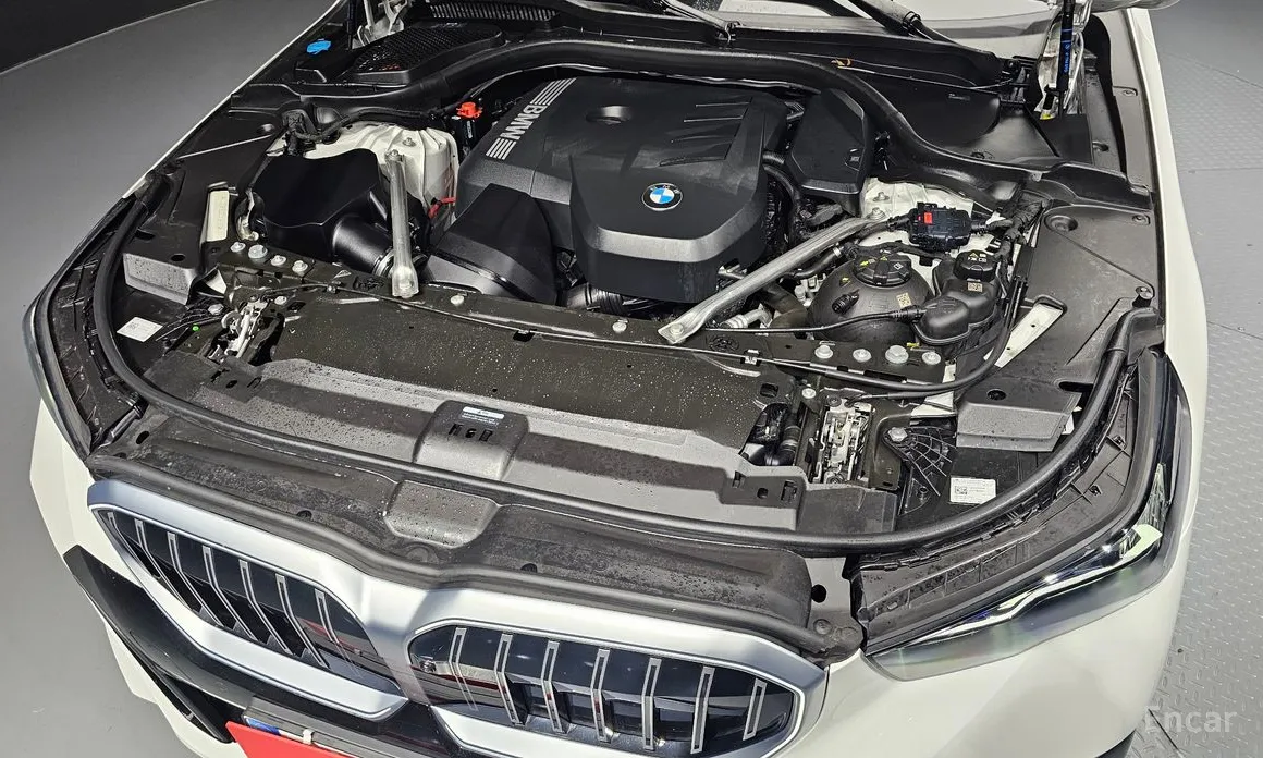 Фото 6 - BMW 5 Series