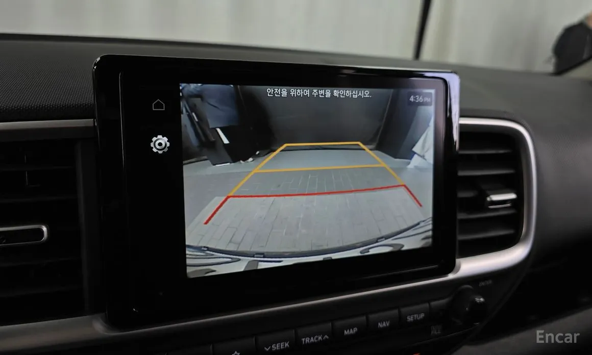 Фото 15 - Hyundai Venue