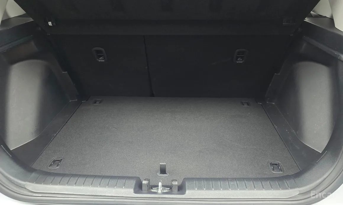 Фото 20 - Hyundai Venue