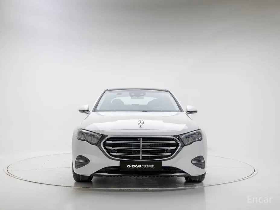 Фото 2 - Mercedes-Benz E-Class