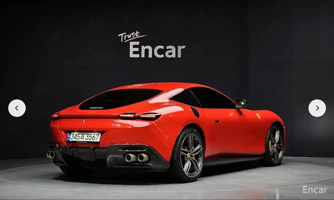 Фото 2 - Ferrari Roma
