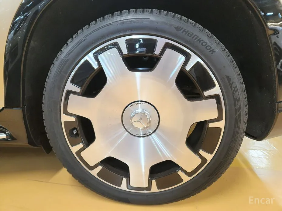 Фото 6 - Mercedes-Benz EQS