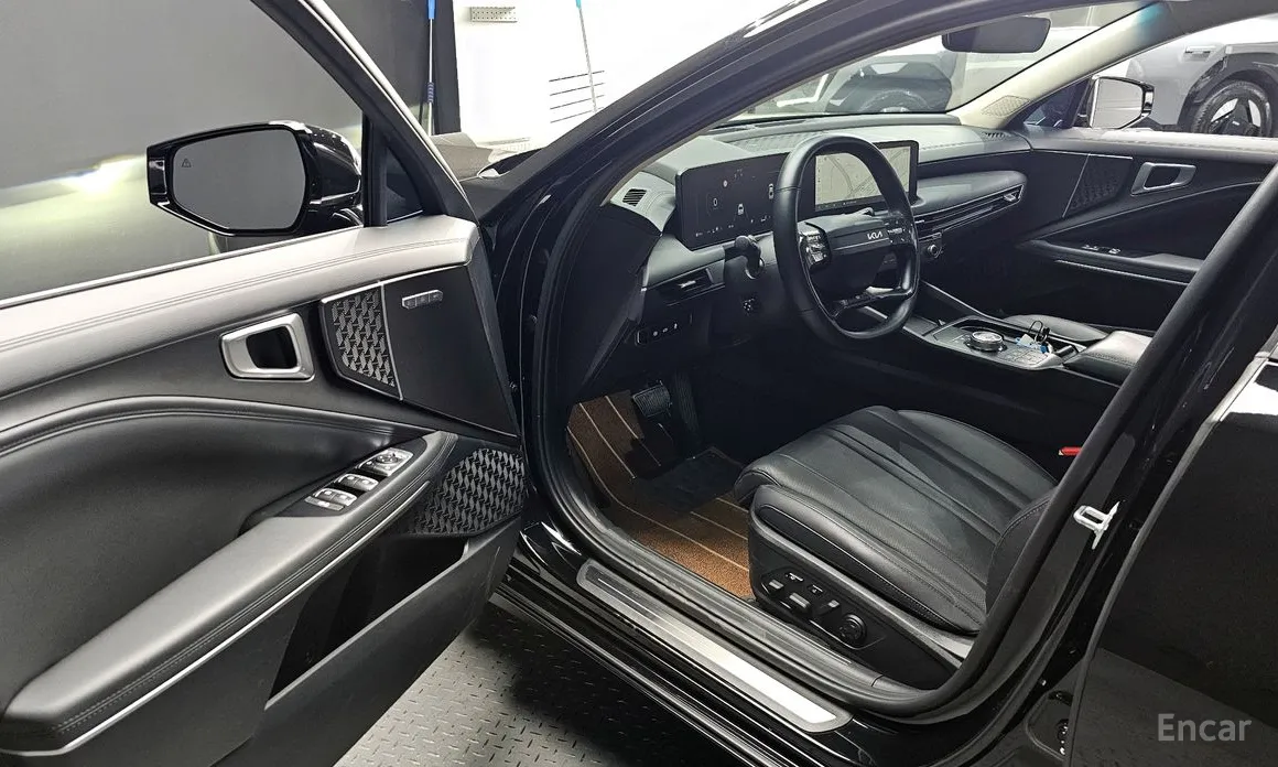 Фото 10 - Kia K8