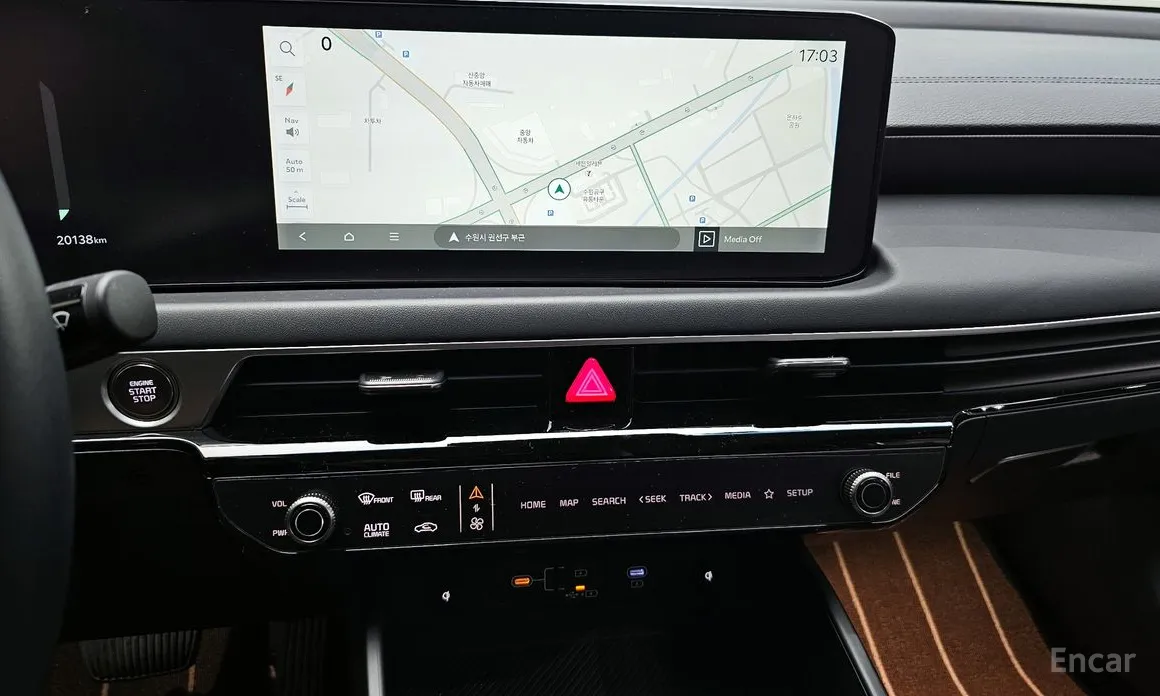 Фото 14 - Kia K8