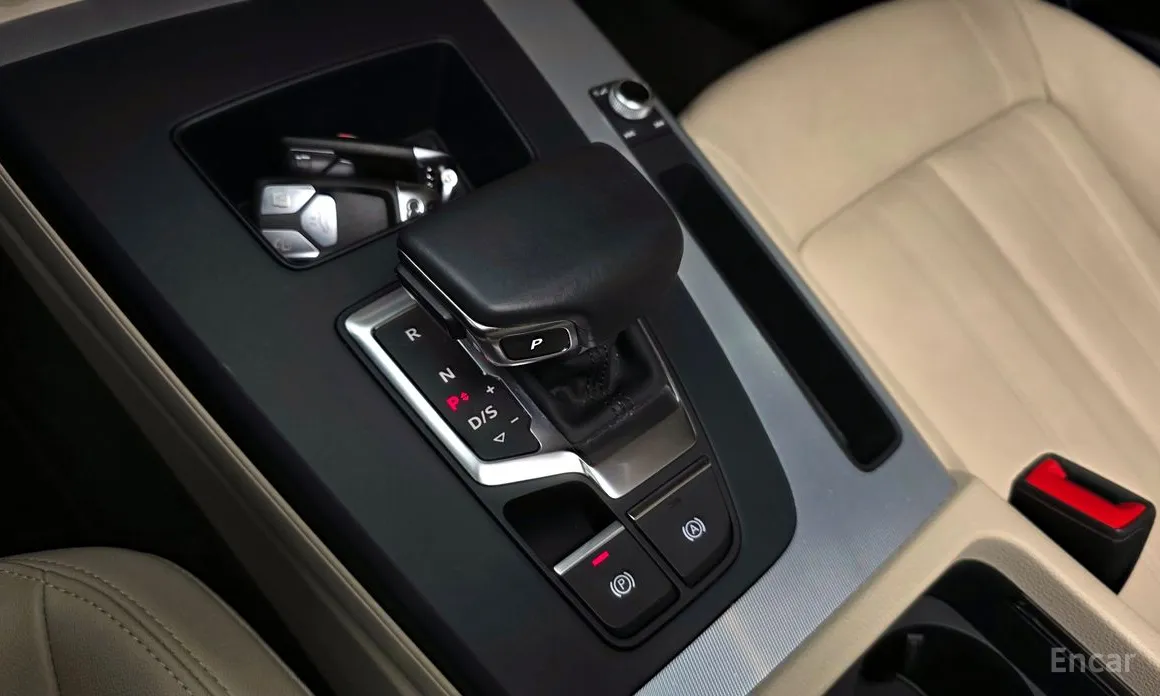 Фото 9 - Audi Q5