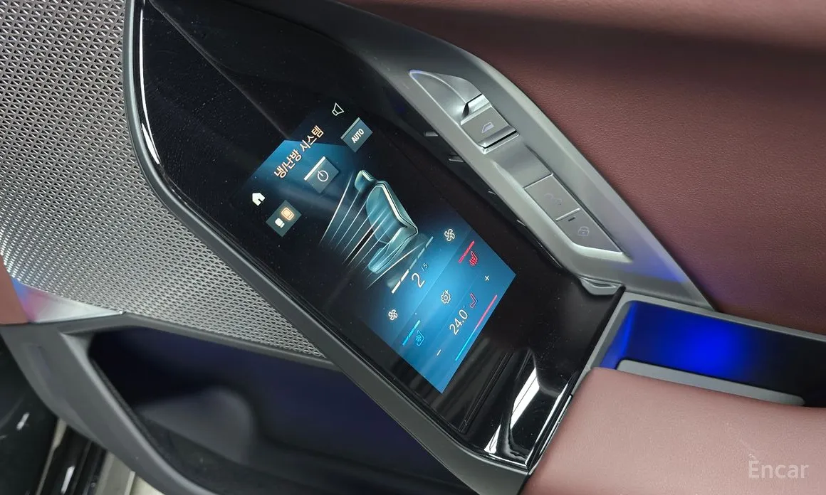 Фото 18 - BMW 7 Series