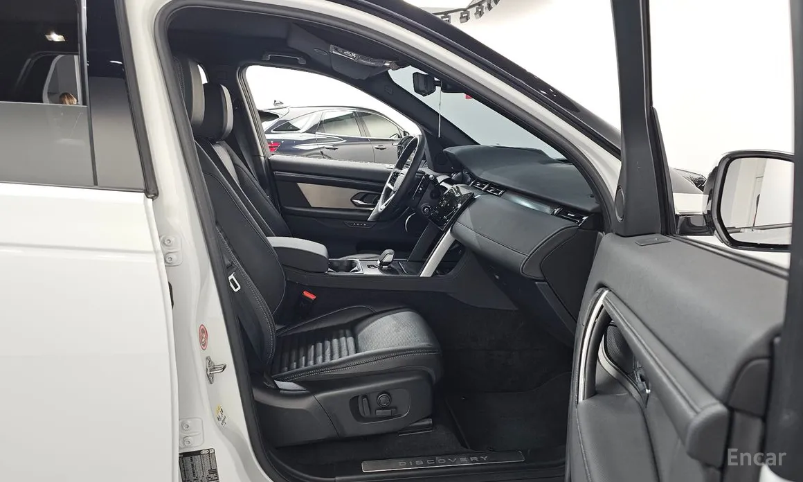 Фото 11 - Land Rover Discovery Sport