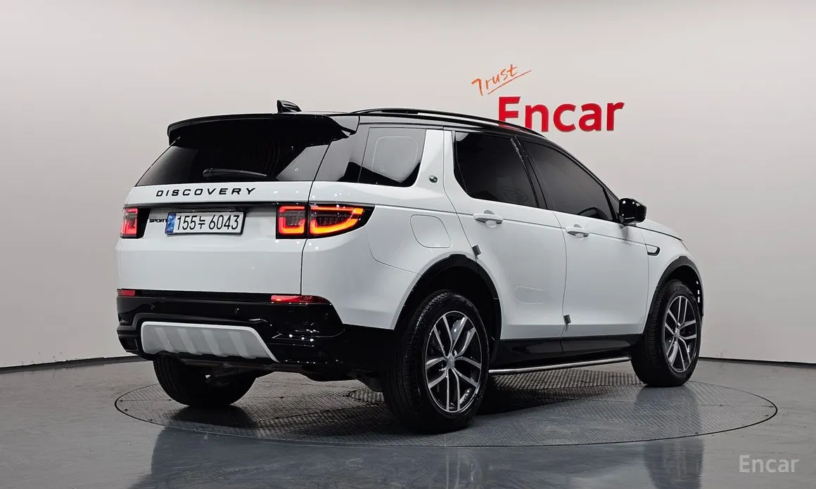 Фото 2 - Land Rover Discovery Sport