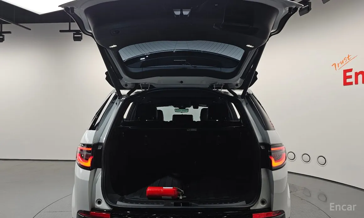 Фото 20 - Land Rover Discovery Sport