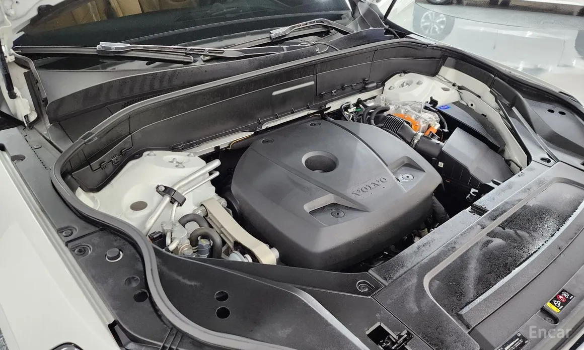 Фото 6 - Volvo XC90