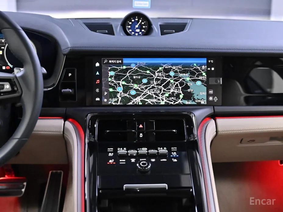 Фото 14 - Porsche Panamera