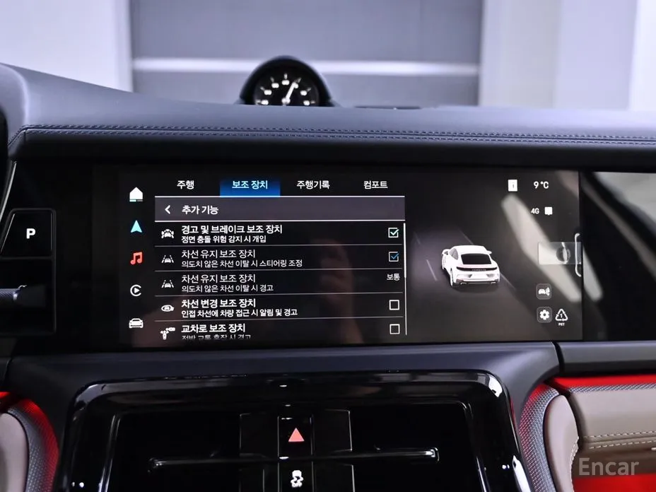 Фото 17 - Porsche Panamera