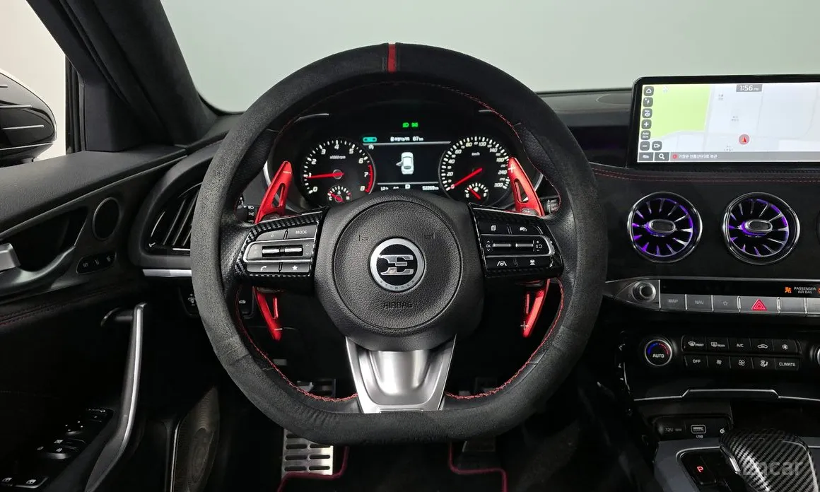 Фото 13 - Kia Stinger